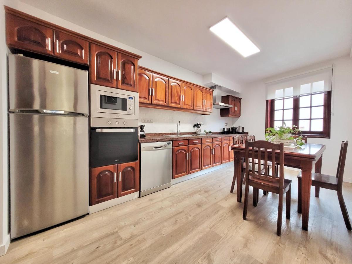 Апартаменты The Balcony House With Free Parking Пуэрто-де-ла-Крус Экстерьер фото