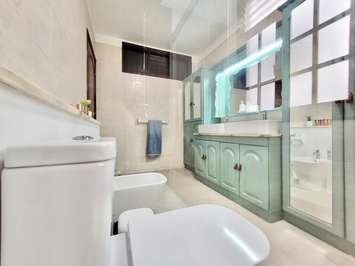 Апартаменты The Balcony House With Free Parking Пуэрто-де-ла-Крус Экстерьер фото