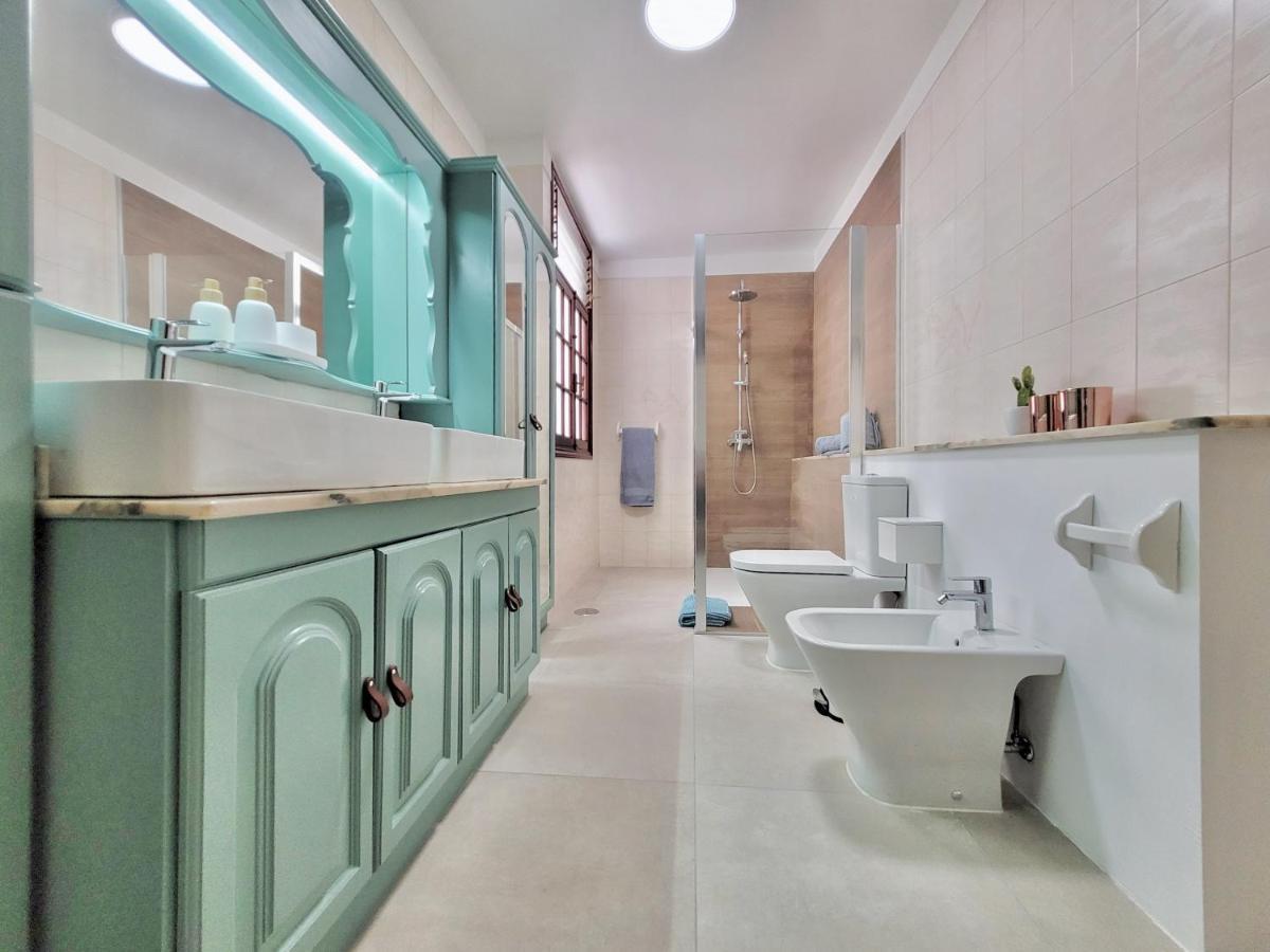 Апартаменты The Balcony House With Free Parking Пуэрто-де-ла-Крус Экстерьер фото