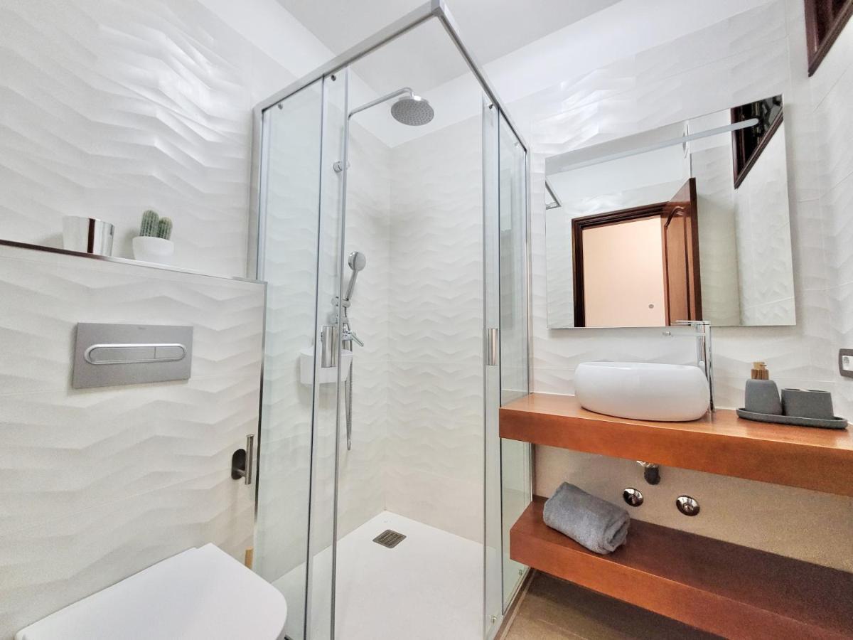 Апартаменты The Balcony House With Free Parking Пуэрто-де-ла-Крус Экстерьер фото