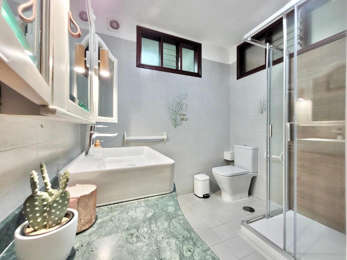Апартаменты The Balcony House With Free Parking Пуэрто-де-ла-Крус Экстерьер фото