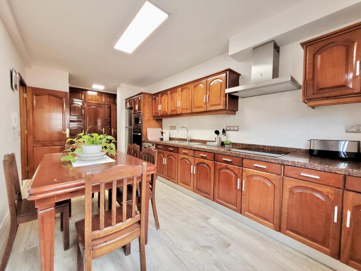 Апартаменты The Balcony House With Free Parking Пуэрто-де-ла-Крус Экстерьер фото