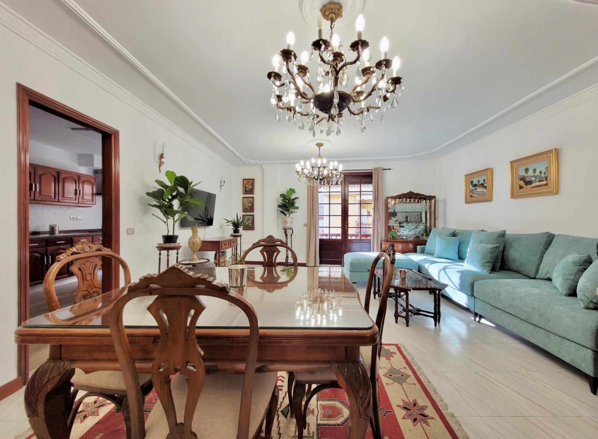 Апартаменты The Balcony House With Free Parking Пуэрто-де-ла-Крус Экстерьер фото