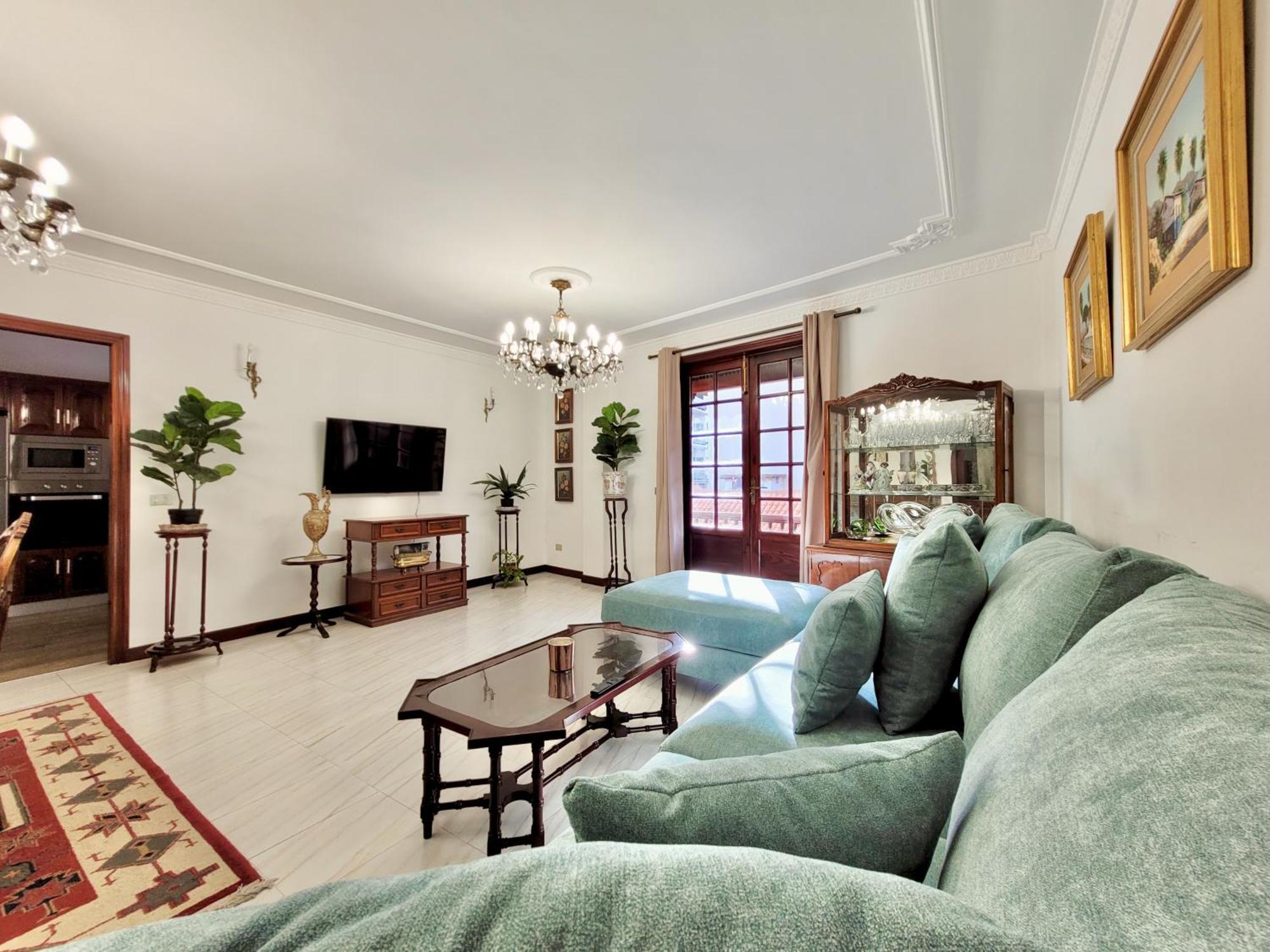 Апартаменты The Balcony House With Free Parking Пуэрто-де-ла-Крус Экстерьер фото